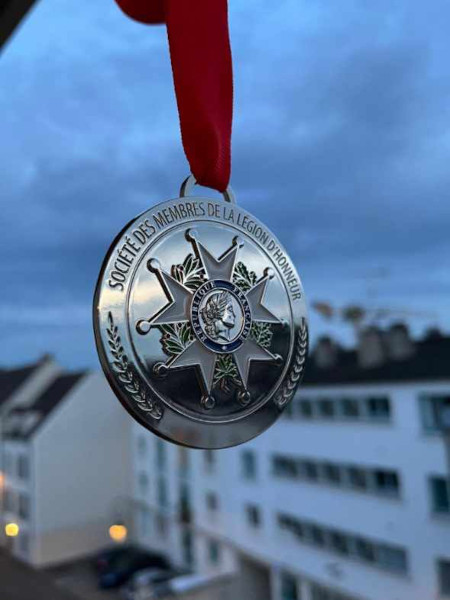 découvrez le lauréat de la médaille en domotique : une distinction qui récompense l'innovation et l'excellence dans le domaine de la maison connectée. parcourez les derniÚres avancées et les profils des gagnants.