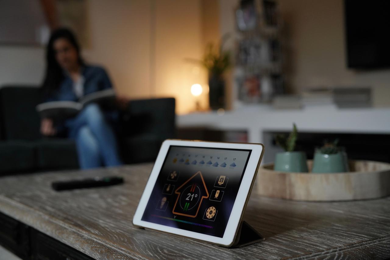 découvrez les solutions aux problèmes courants des maisons connectées pour un domicile intelligent et sans souci.