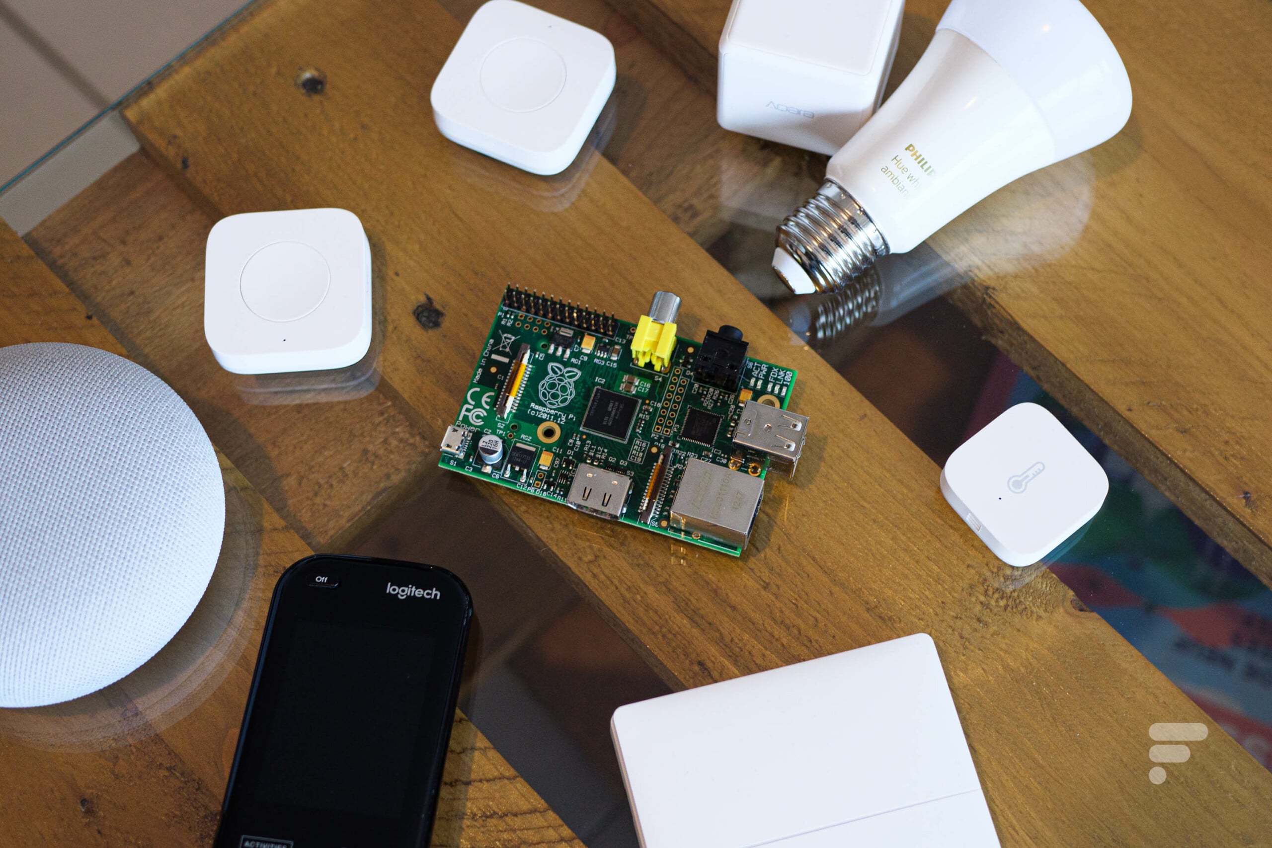 découvrez comment choisir un assistant domotique efficace pour automatiser et simplifier votre quotidien grùce à des conseils pratiques et des critÚres essentiels.