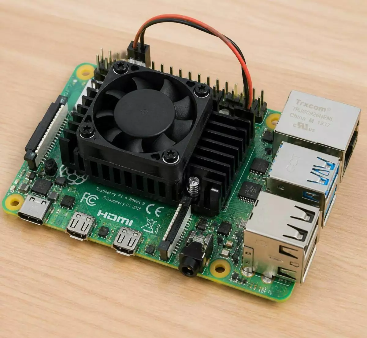 découvrez cinq astuces simples et efficaces pour améliorer les performances de votre raspberry pi et le faire fonctionner plus rapidement et efficacement.
